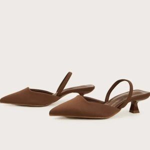 Minimalist Point Toe Pyramid Heeled Mules, brown short heel pointed toe heels